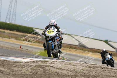 media/May-26-2025-Lets Ride (Mon) [[3bf1de1d65]]/B Group/1220pm (Wheelie Bump)/